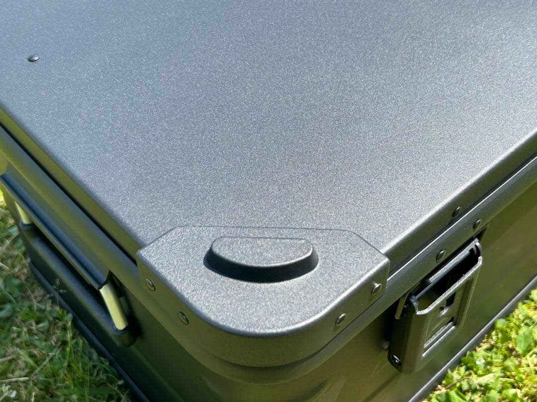 マットブラック スタッキング アルミコンテナボックス 50l コンテナボックス