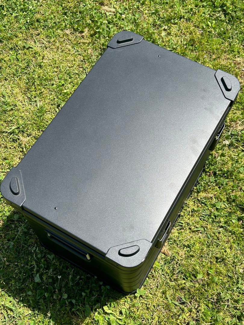 マットブラック スタッキング アルミコンテナボックス 50l コンテナボックス