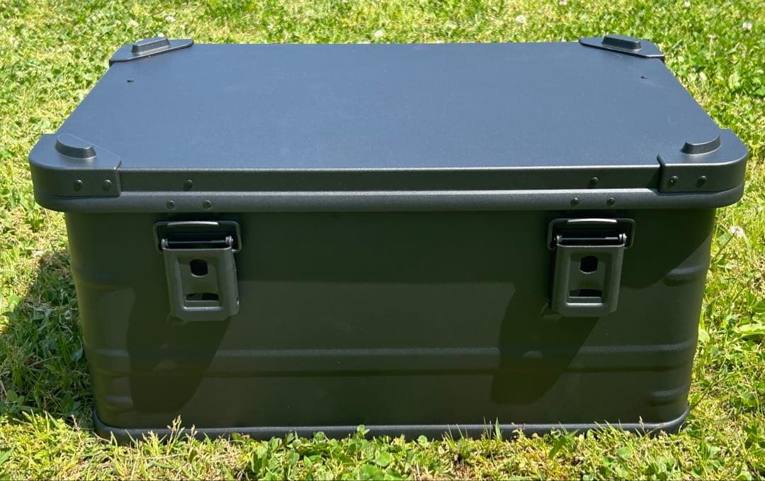 マットブラック スタッキング アルミコンテナボックス 50l コンテナボックス