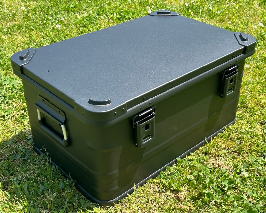 マットブラック スタッキング アルミコンテナボックス 50l コンテナボックス
