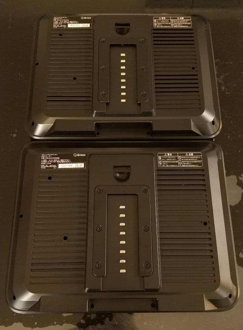 山善　ヘッドレストツインDVDプレイヤー　10.1インチ　キュリオム