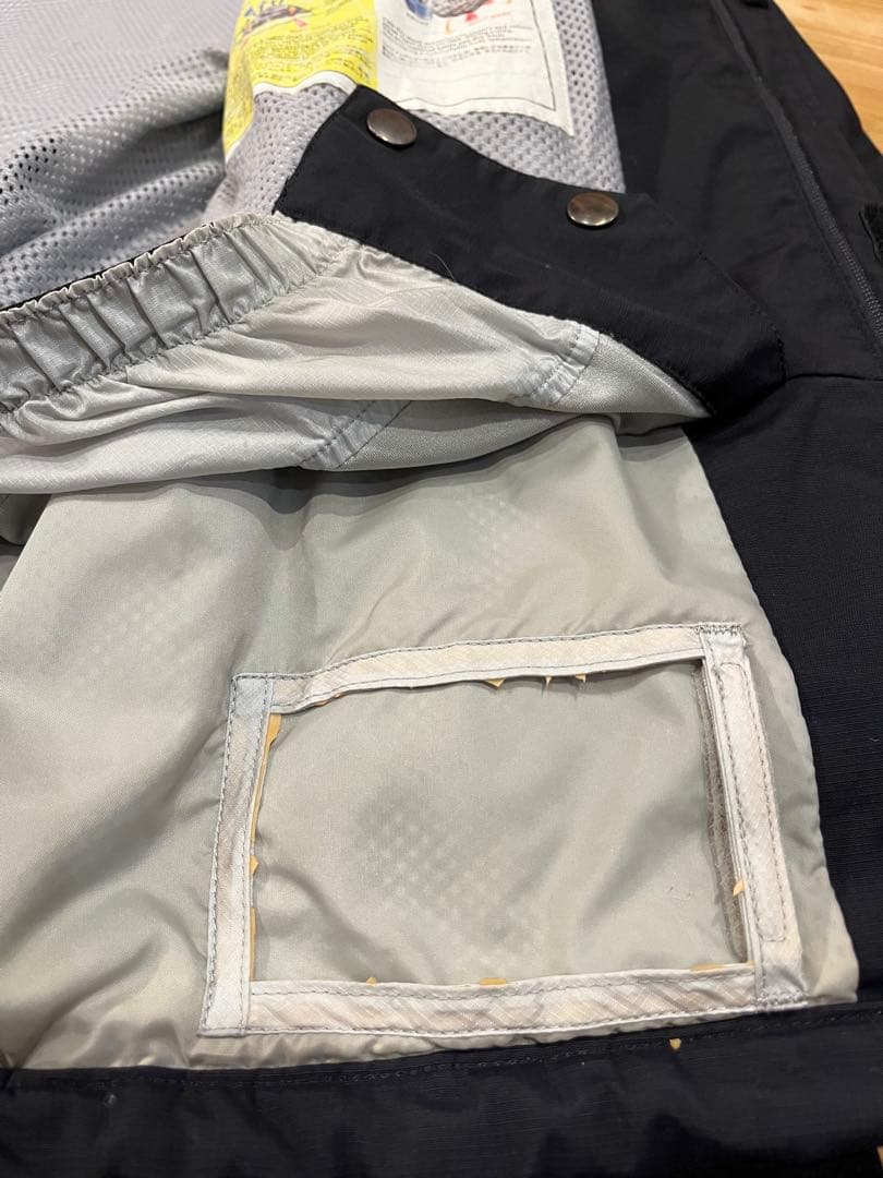 【値下げ】GUSH ガッシュ　world wide gush