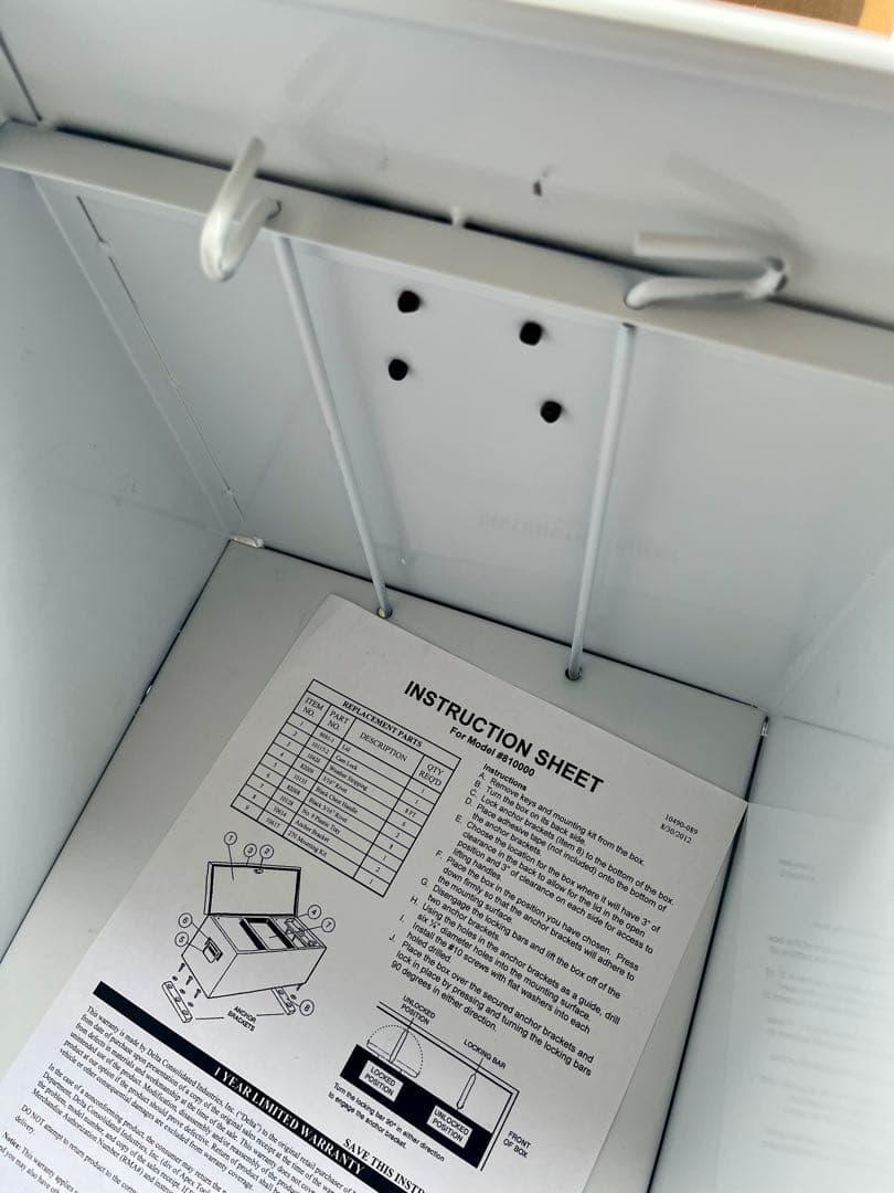 米軍放出未使用品　JOBOX 道具箱 工具箱 スチールボックス 1個のみ