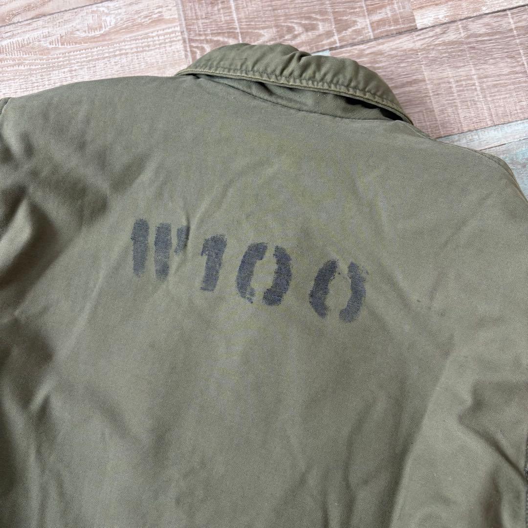 雰囲気抜群 US NAVY A-2 デッキジャケット ステンシル M ジップ破損