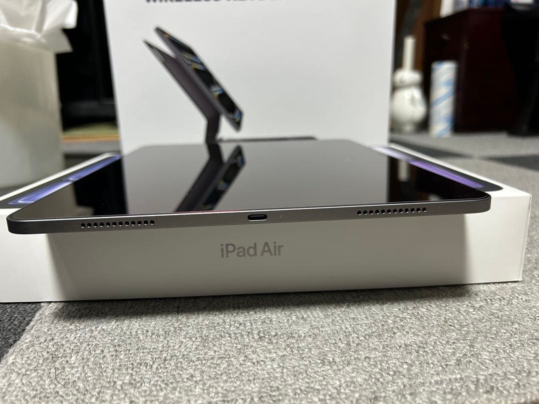 iPad Air M3 13インチ256GBキーボードとApple pencil