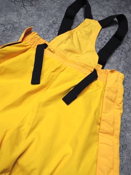 ノースフェイス サスペンダー付きスノーパンツ◆スキー/スノボー/メンズM/黄色