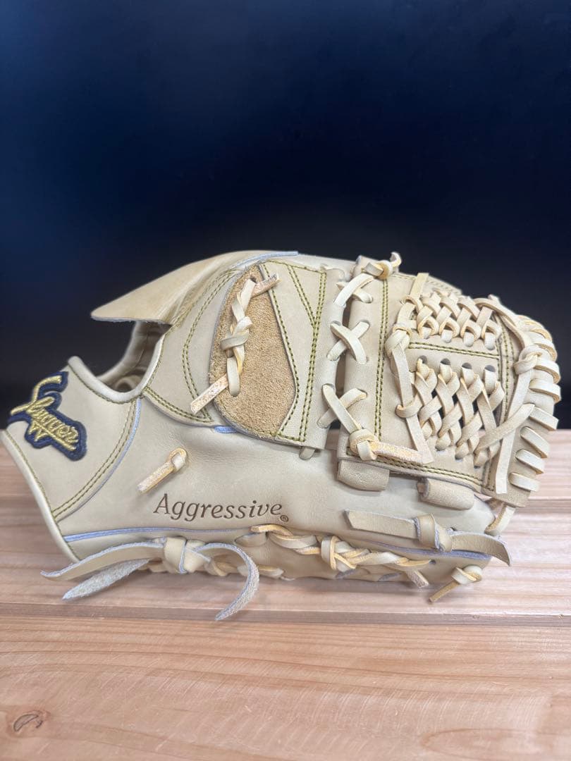 型付け済！久保田スラッガー 硬式用グローブ 投手用 定価59,400円税込