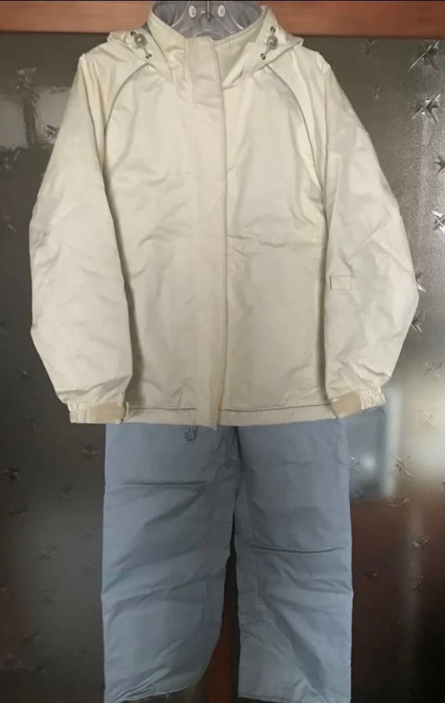 スポーツオーソリティ スキーウェア スノボウエア ウインタースポーツ 上下セット
