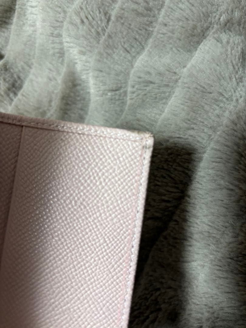 BVLGARI ピンク レザー キーケース