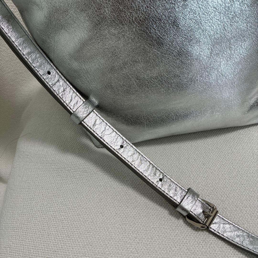 russet ソフトレザーシンプルショルダーバッグ　シルバー　2way