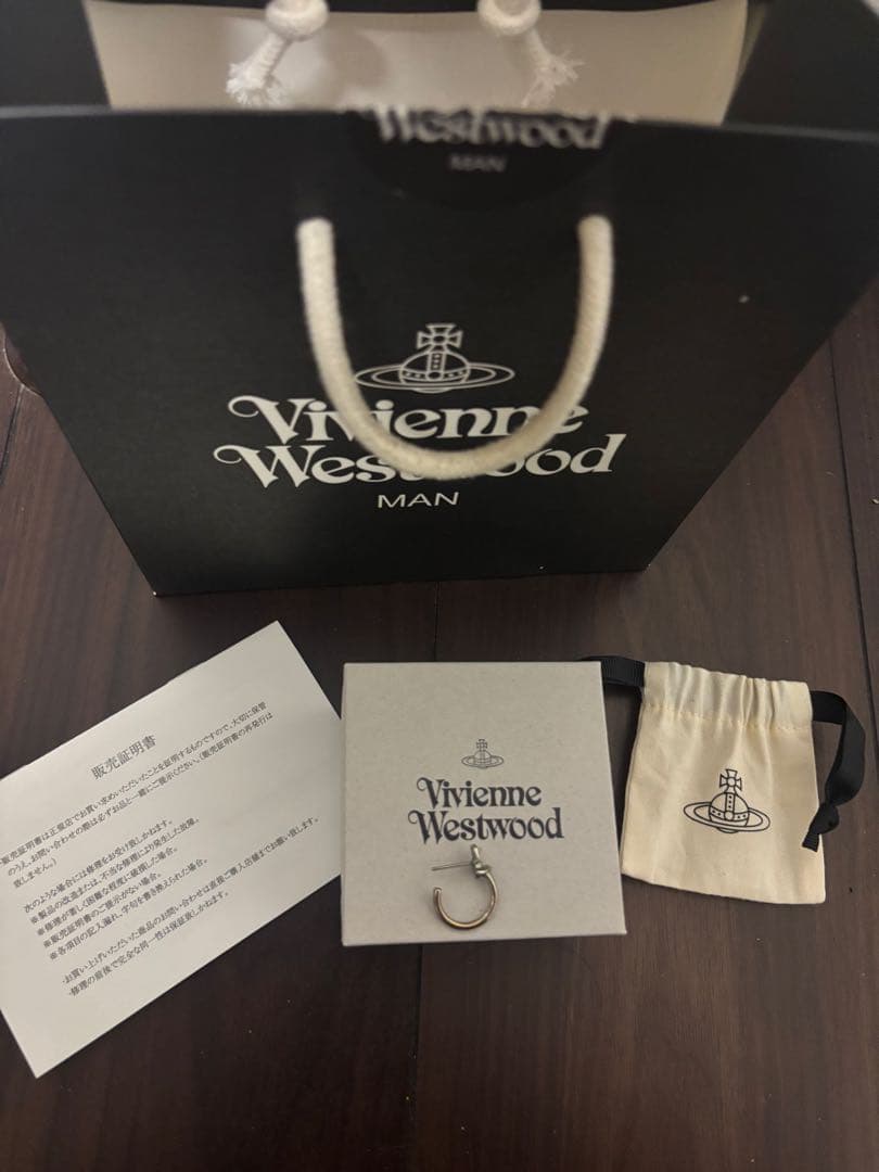 Vivienne Westwood シルバー片耳用ピアス【正規品】販売証明書付