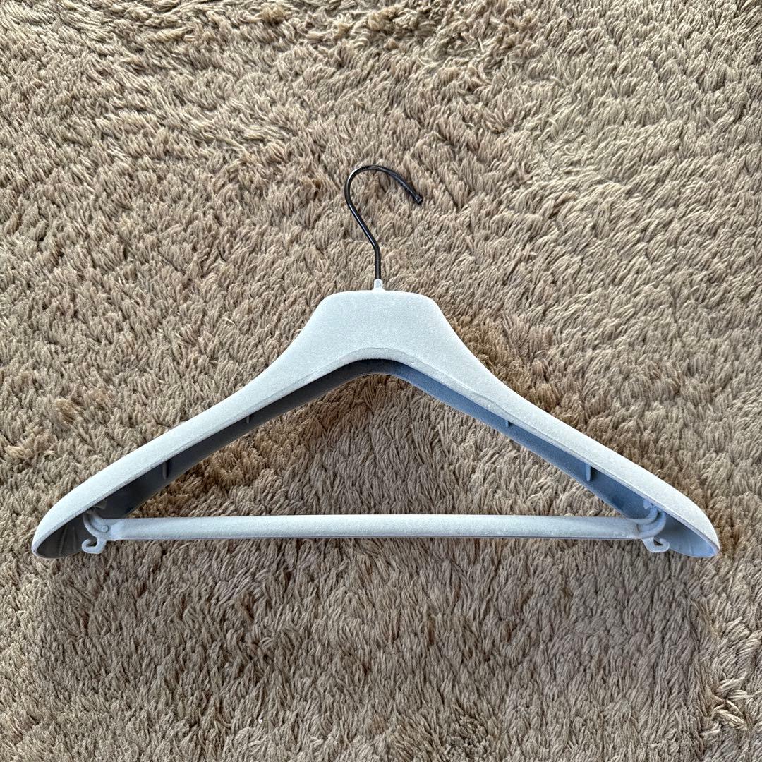 専用　HERMES ハンガー 8本セット グレー・ホワイト