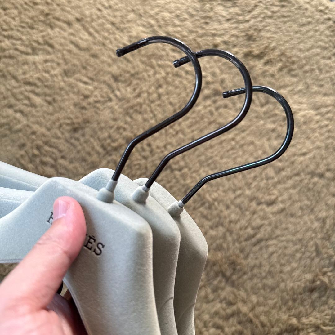 専用　HERMES ハンガー 8本セット グレー・ホワイト