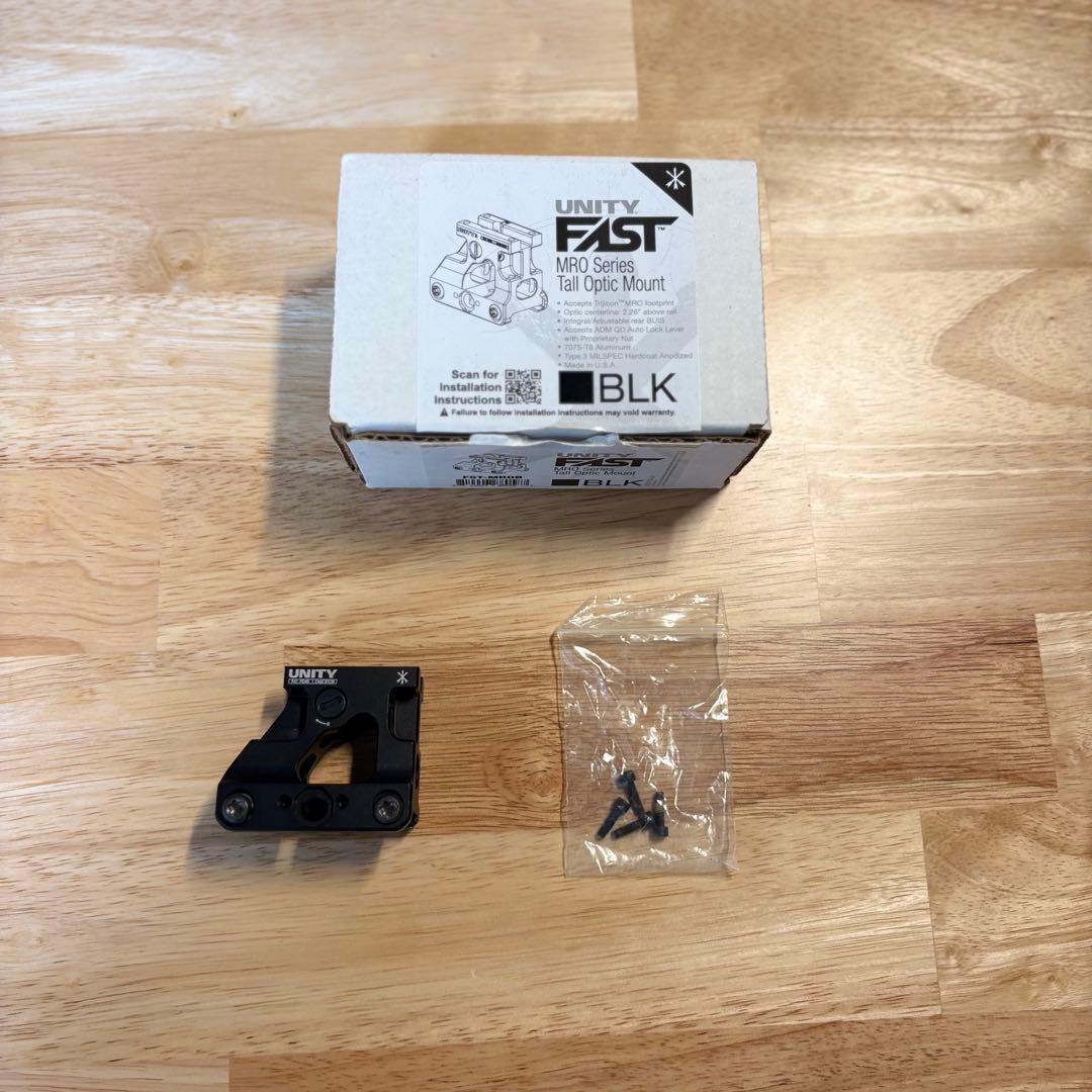 【実物】Unity Tactical _Trijicon MRO マウント