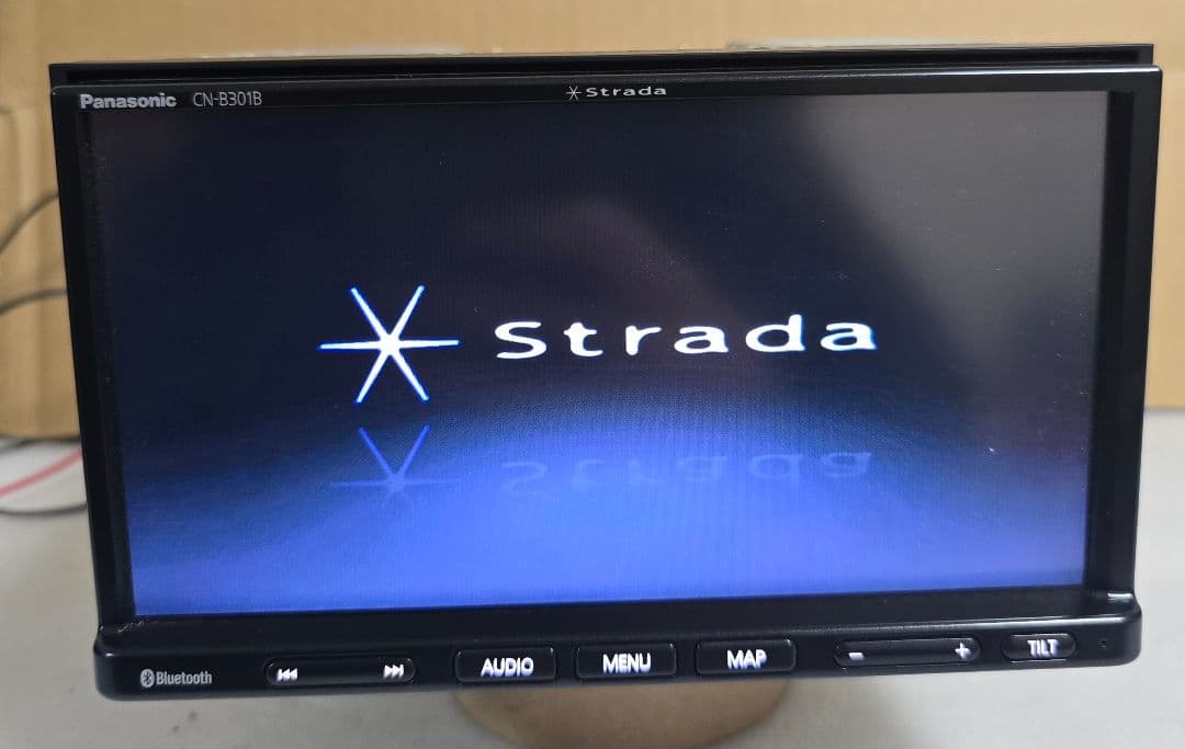 Panasonic CN-301B カーナビ Bluetooth機能搭載