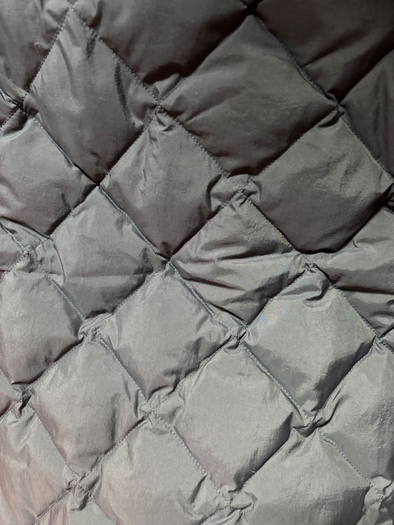 Gymphlex ジムフレックス キルトダウン ショートベスト　チャコール