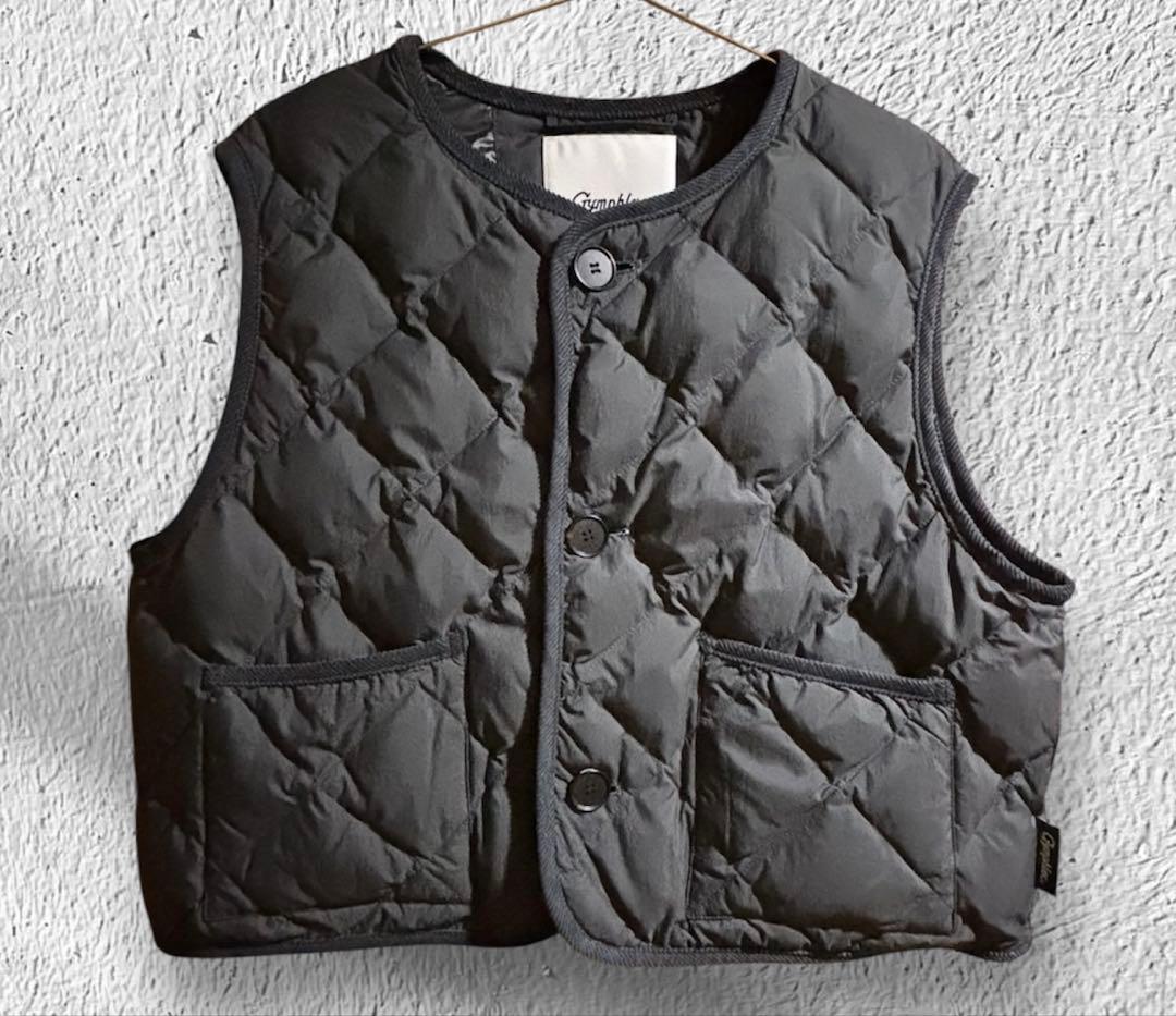 Gymphlex ジムフレックス キルトダウン ショートベスト　チャコール