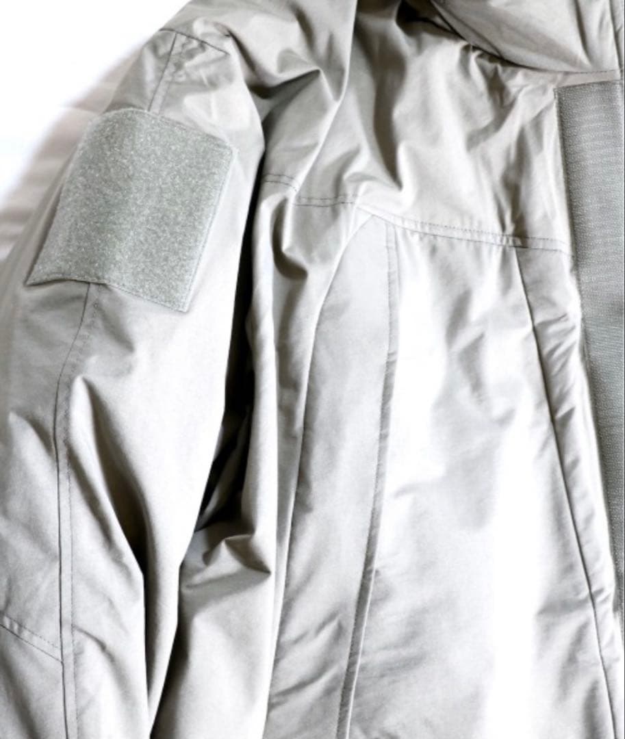 U.S MILITARY LEVEL7 P.C.U TYPE-2 モンスタパーカ