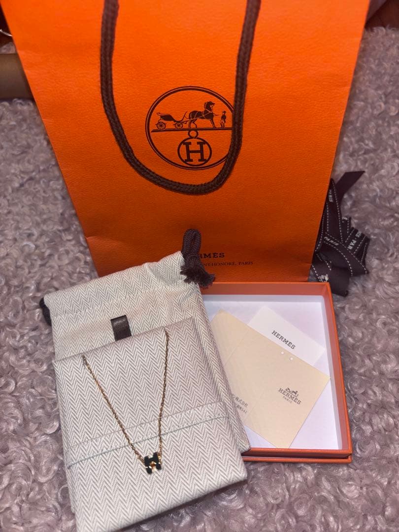 けい様 HERMES ミニポップH ネックレス ヴェール・シプレス　ゴールド