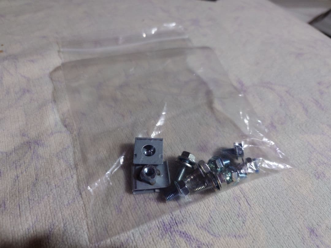 トヨタ フリップダウンモニター V12T-R68C