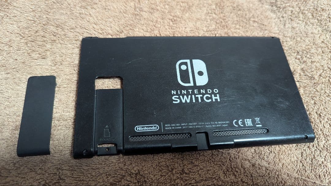 状態良 Nintendo Switch 2017年製 未対策機 背面クリアレッド