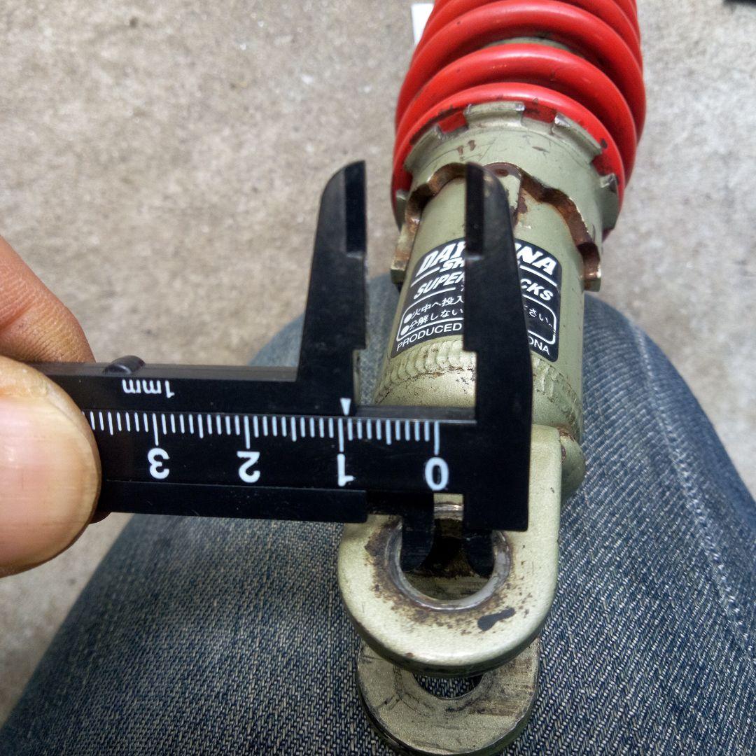 HONDA　C92 リアショック　DAYTONA