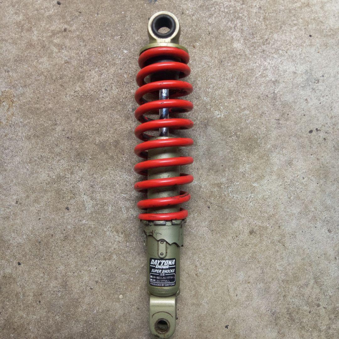 HONDA　C92 リアショック　DAYTONA
