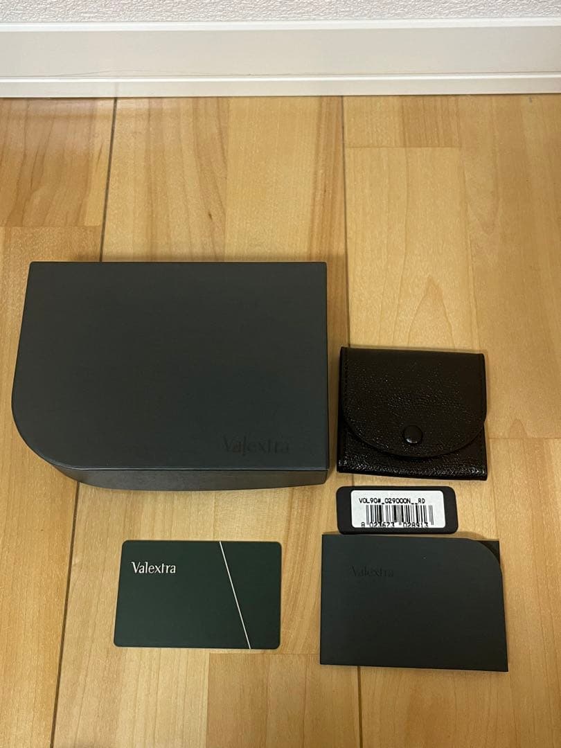 valextra ネイビーマネークリップ・ブラックケース　セット