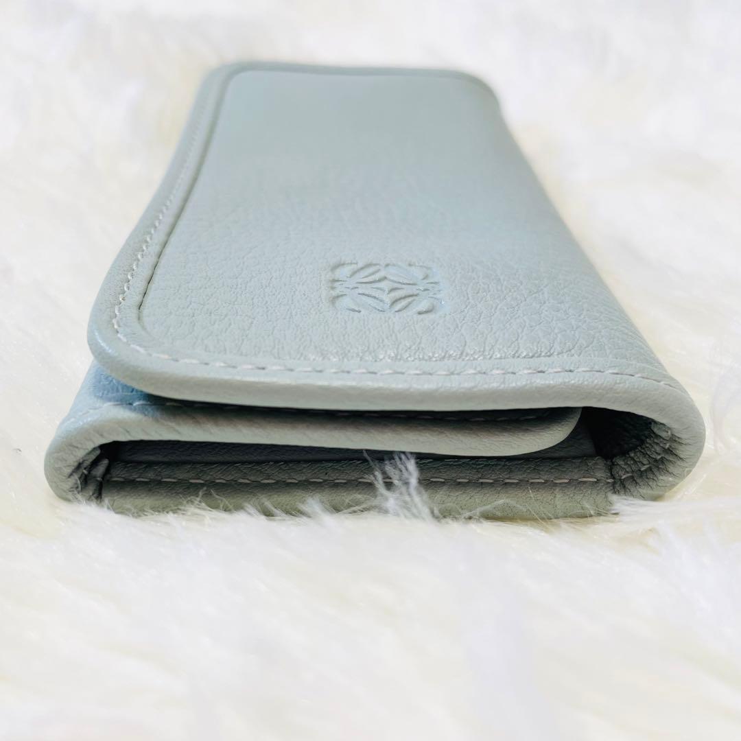 ロエベ　LOEWE アナグラム　キーケース　ほぼ未使用　極美品　箱付き