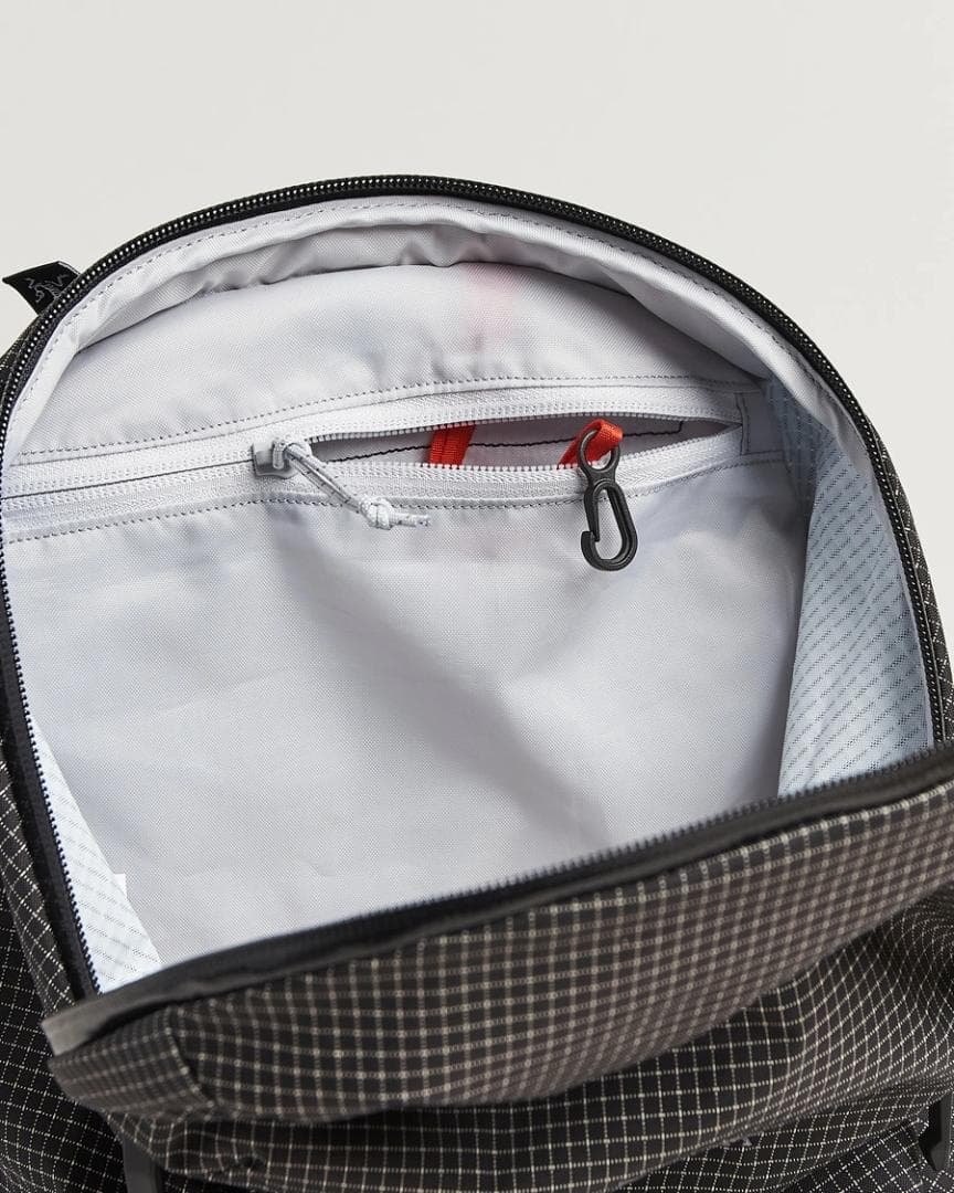 【ARC'TERYX】/ Konseal 15 Backpack