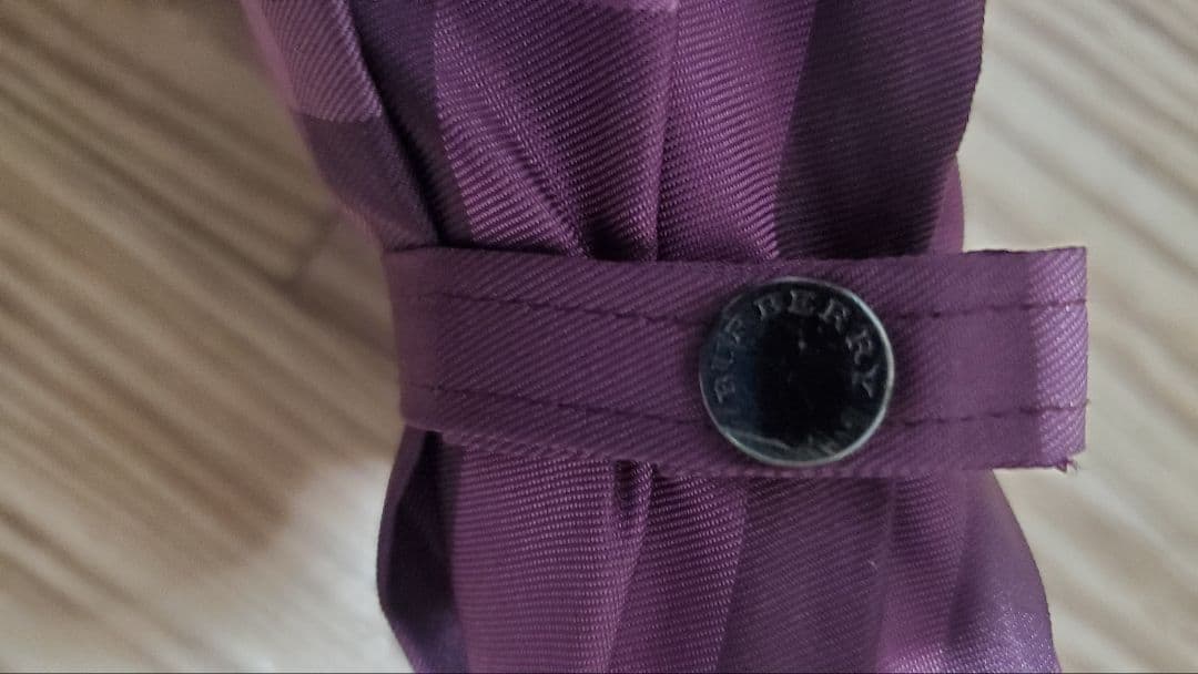 BURBERRY 紫 チェック柄ハンドルレザータイプ 長傘