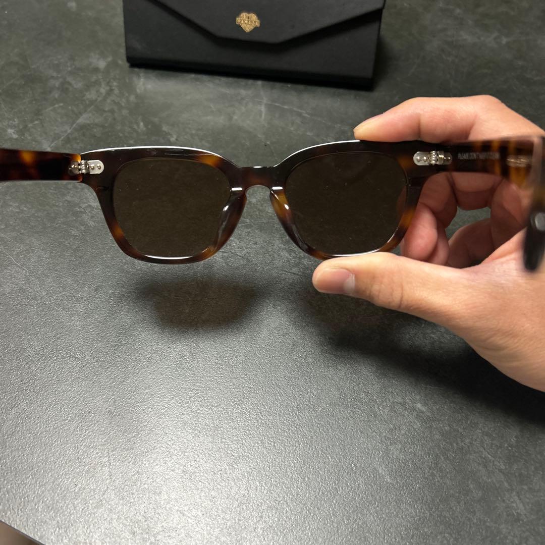 タトゥースタジオヤマダ　セーフティサングラス　鼈甲