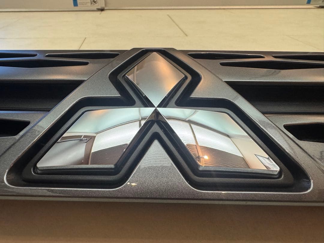 デリカd5 ジャスパー JASPER フロントグリル 美品