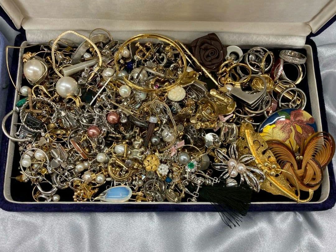 【⑲】遺品整理 ヴィンテージ タイピン・カフス・イヤリング・リング　まとめ