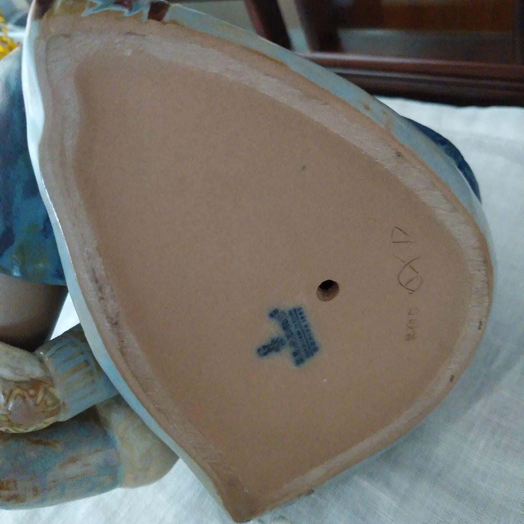 リヤドロ　(グレス）冷たい足のエスキモ―の少女