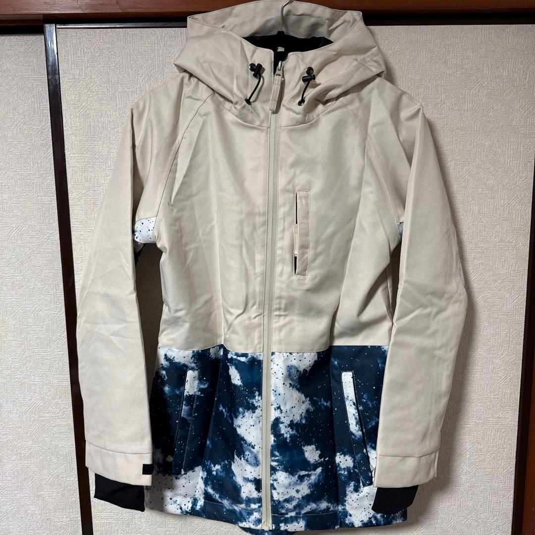 祝日セール♪【上下セット】1回着用のみMサイズ防水スノーボードウェア