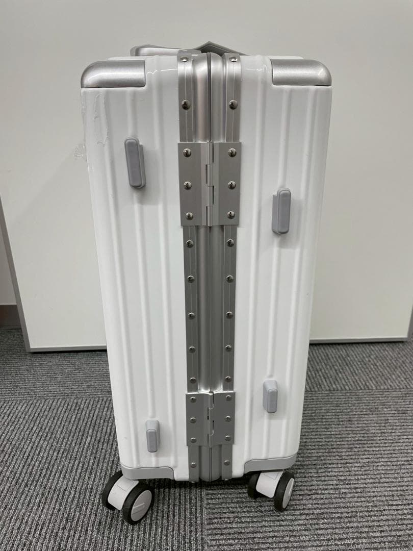 リベティ多機能キャリーケース【エナメルホワイトSサイズ】73