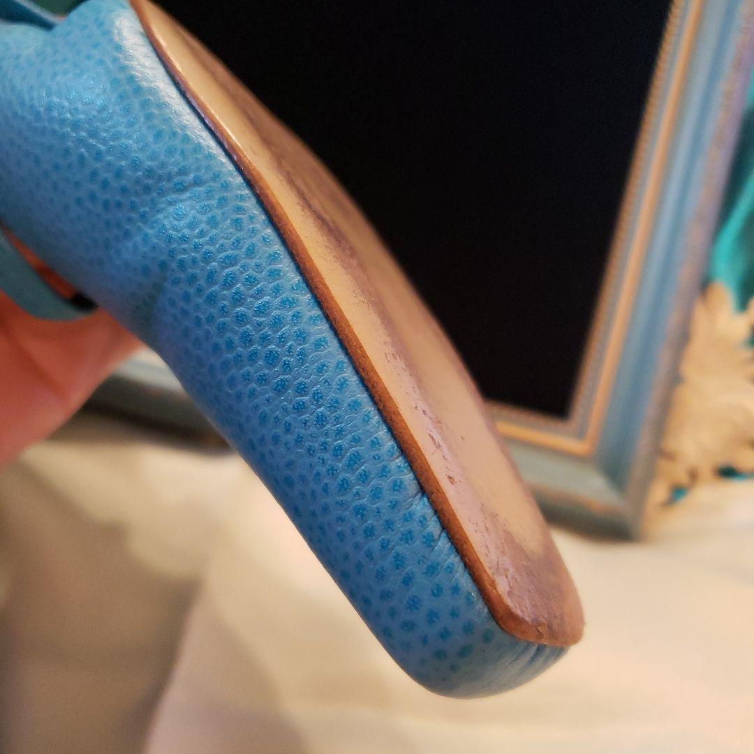 フランス⭐で ブルーのお店で バックと靴を揃えて買った⭐ローヒール靴です