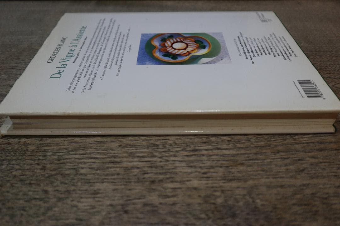 洋書 es Blanc / De la Vigne a l`Assiette