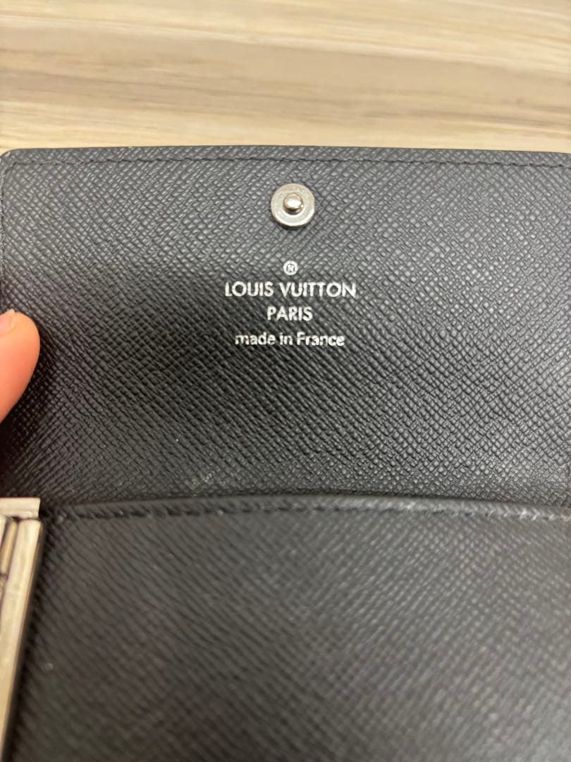 【値下げ】LOUIS VUITTON ブラックキーケース