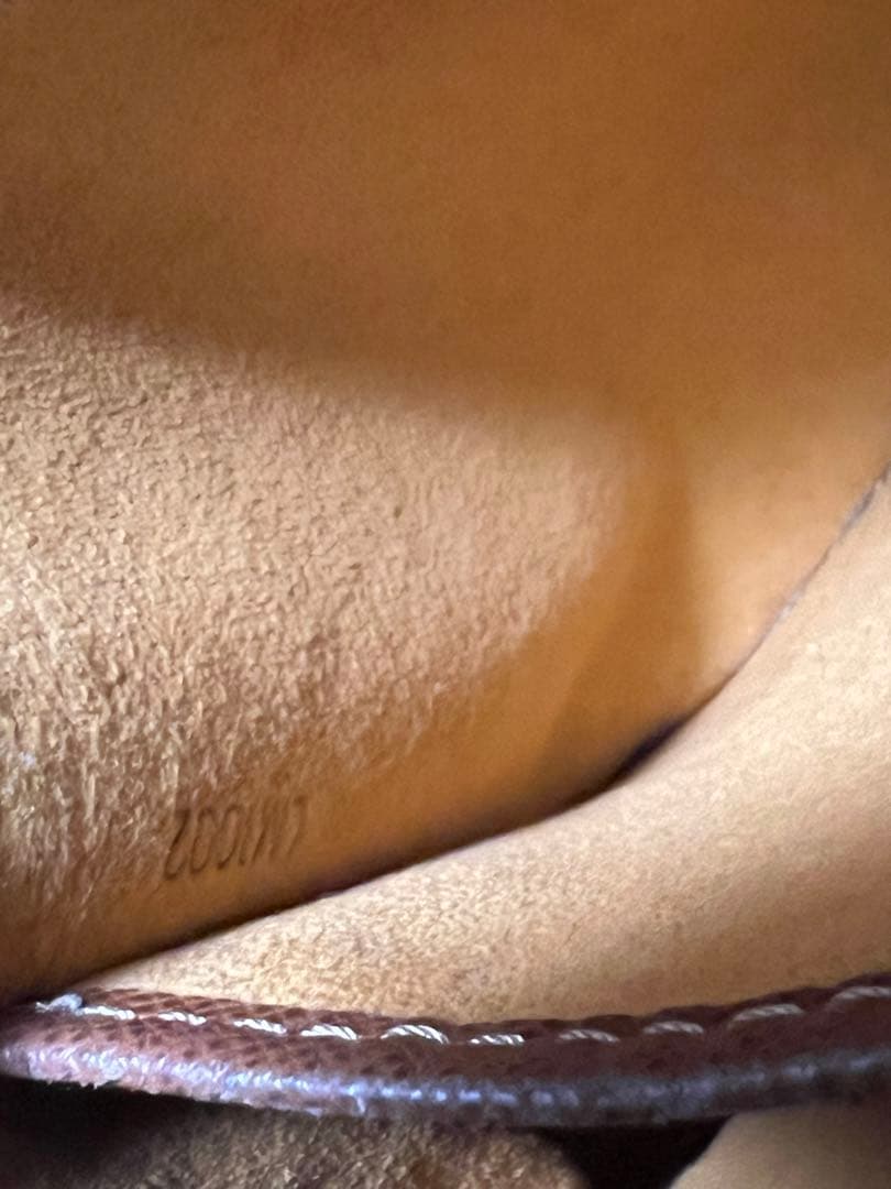 ルイ・ヴィトン モノグラム ミュゼットサルサ M51258 LM1002