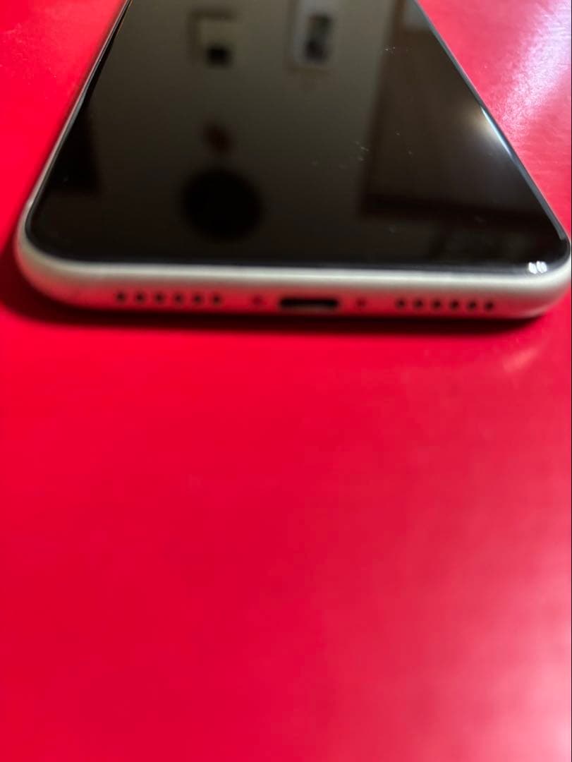 iPhone11 美品　ケース付き