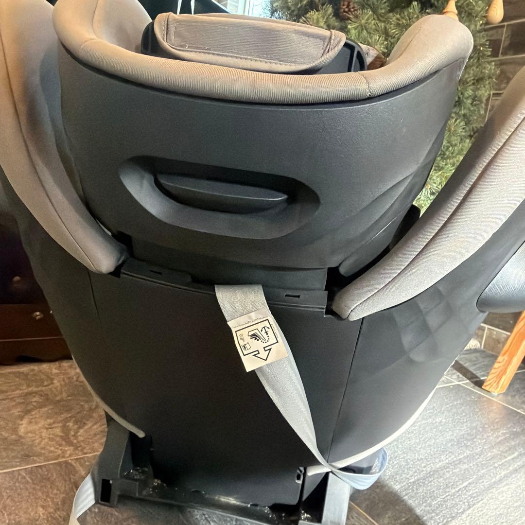 cybex サイベックス パラス G アイサイズ pallas G i-SIZE