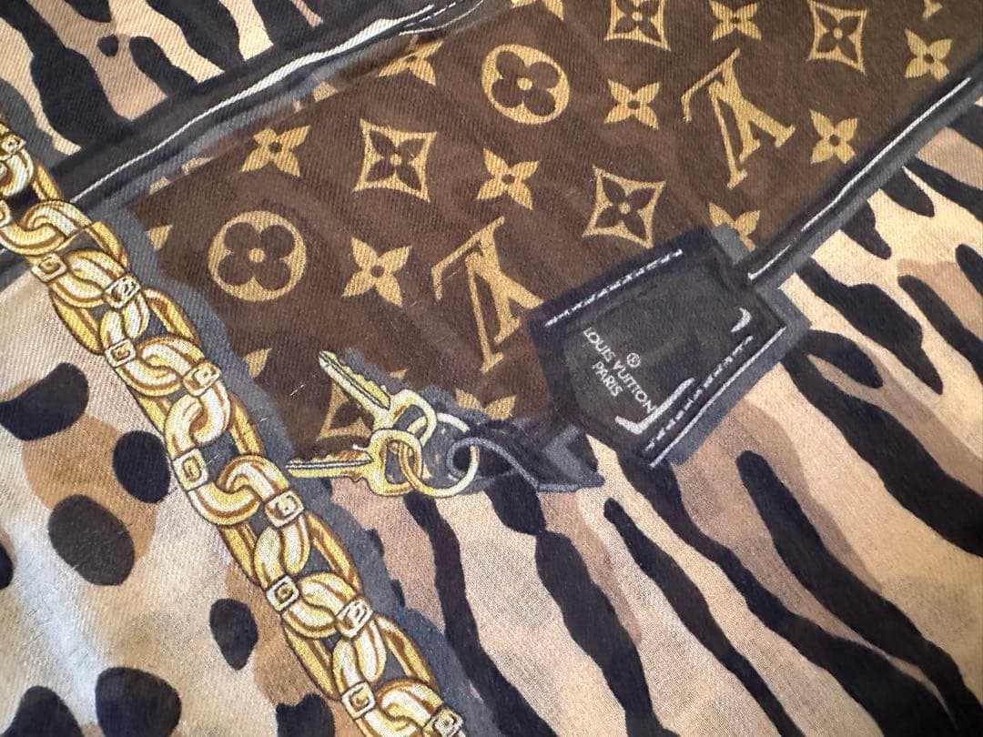 【ルイヴィトン】カシミヤ素材・レオパード柄モノグラムストール