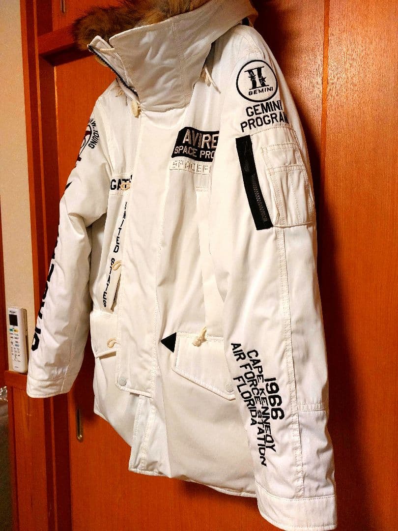 <完売入手困難/希少 白/L>AVIREX N-3B GT-10