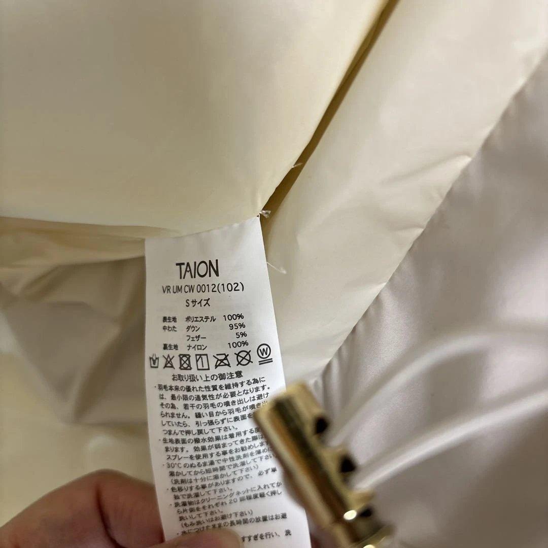 TAION UNFILOコラボ　ダウンベスト　キルティング　フード付きダウン