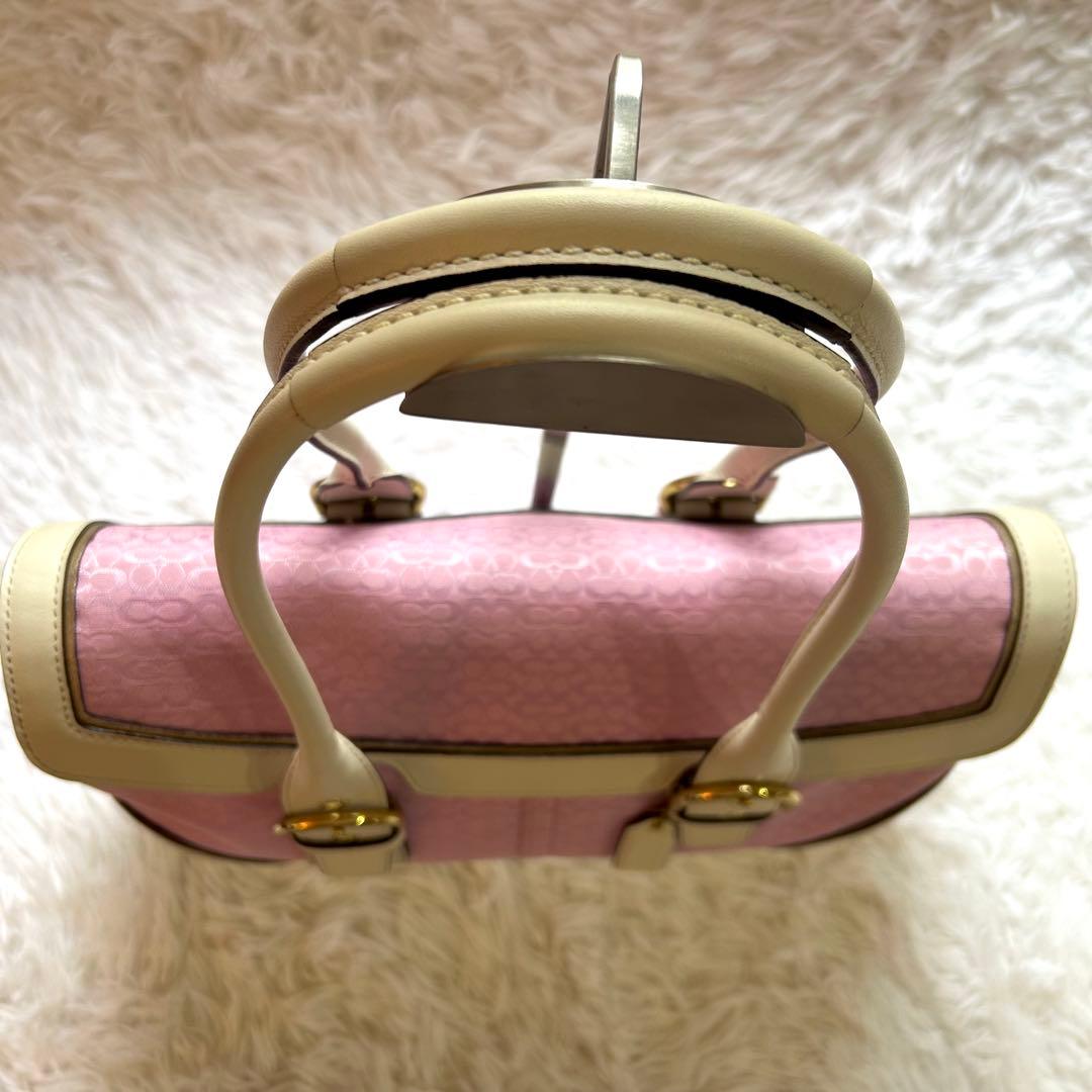 美品 coach シグネチャー SOHO ピンク ハンドバッグ フラップ