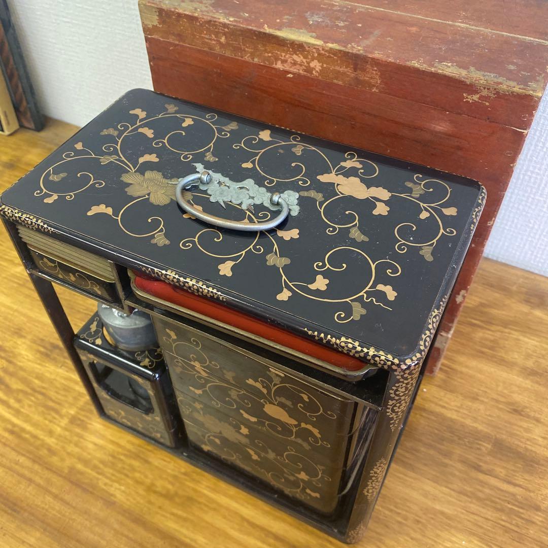 【貴重】野弁当　黒漆重箱 堤重　花見弁当　金装飾付き
