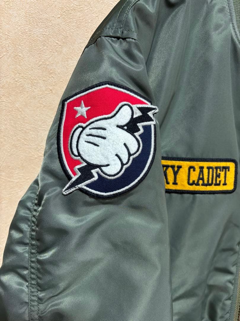 ミッキーマウス　ma-1 avirex ミッキー　刺繍　パッチ　アビレックス