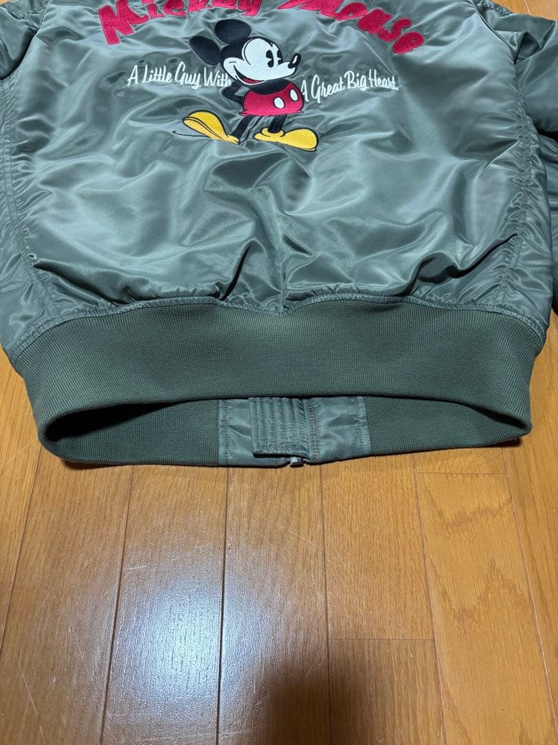 ミッキーマウス　ma-1 avirex ミッキー　刺繍　パッチ　アビレックス